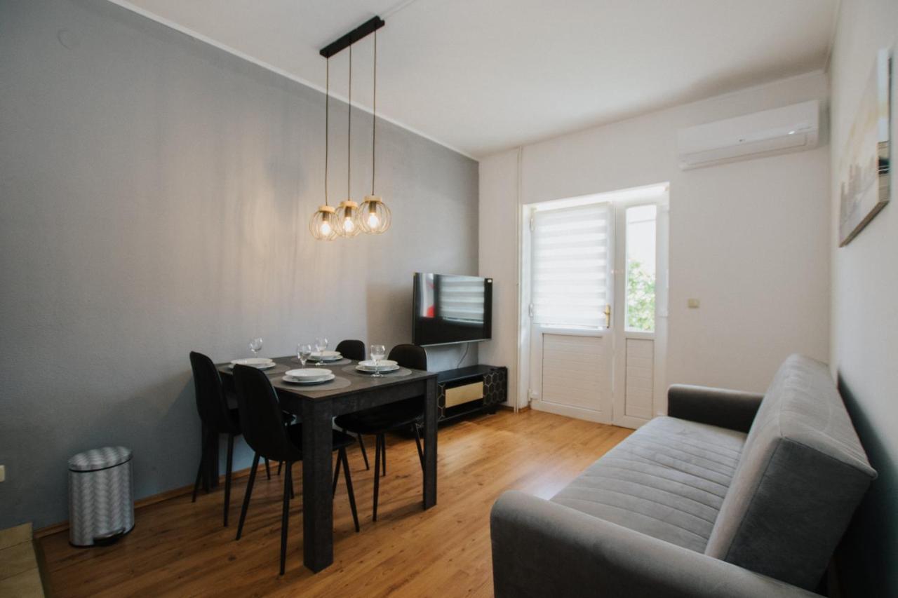 Apartment Deni Solin Eksteriør bilde